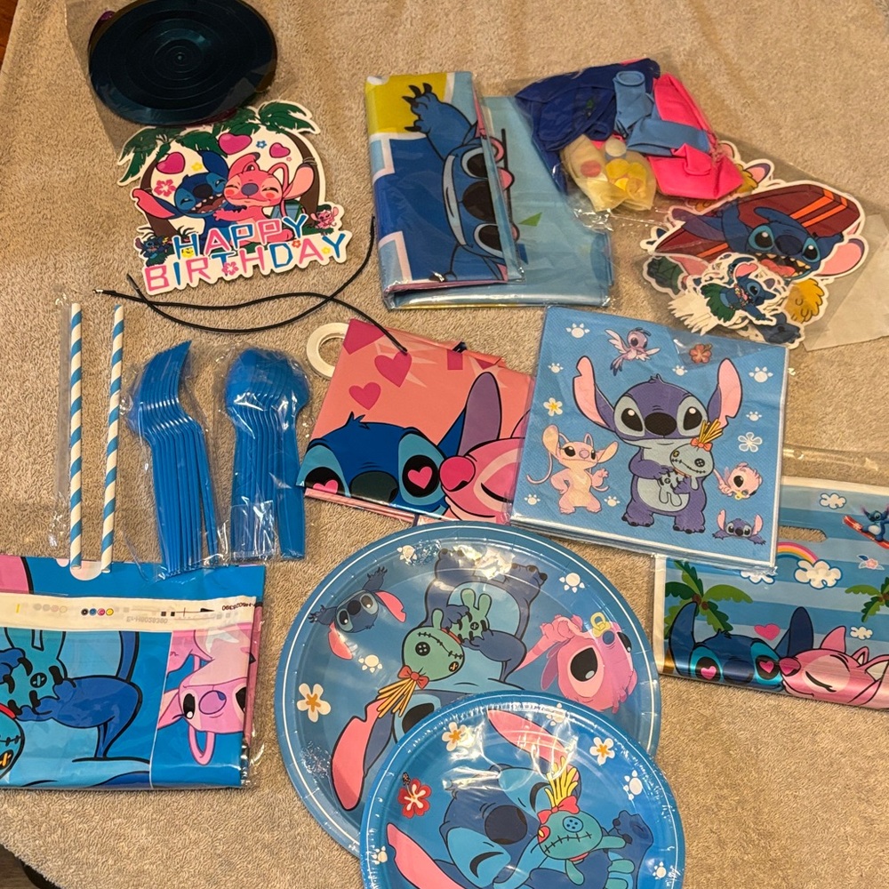 Stitches Blue and Pink Party Supplies Set